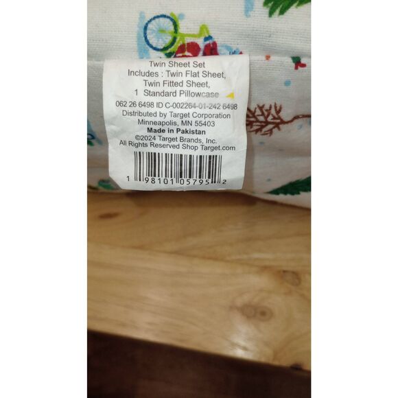 NWOT Winter wonderland flannel sheets size twin - Picture 4 of 4